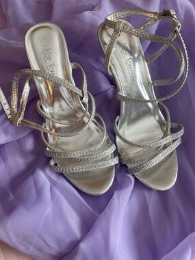 Pelle Moda Sparkling Silver Strappy Rhinestone Heels